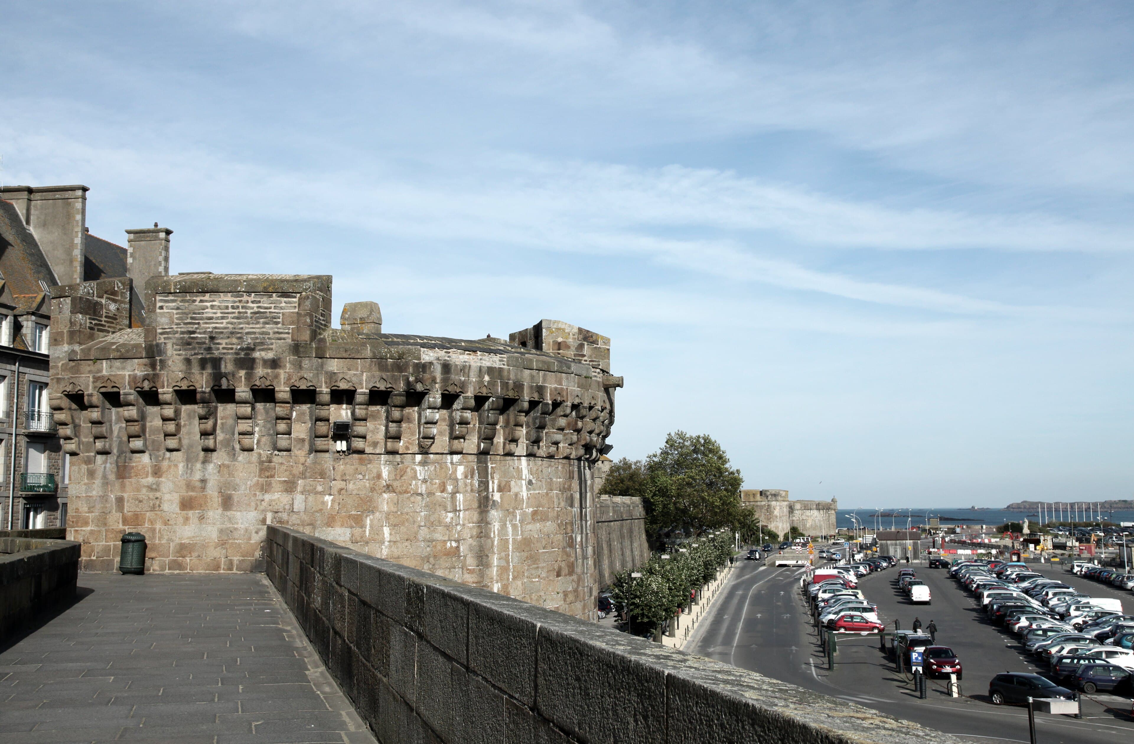 Les remparts de Saint-Malo et ses abords